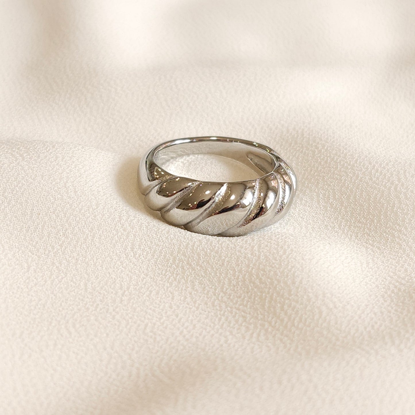 Croissant Dome Ring