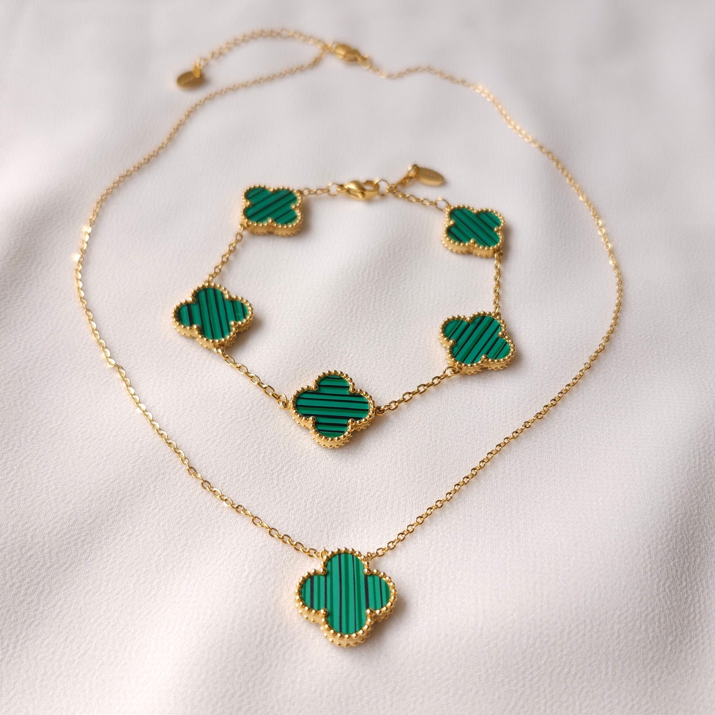 Green Striped Clover Set