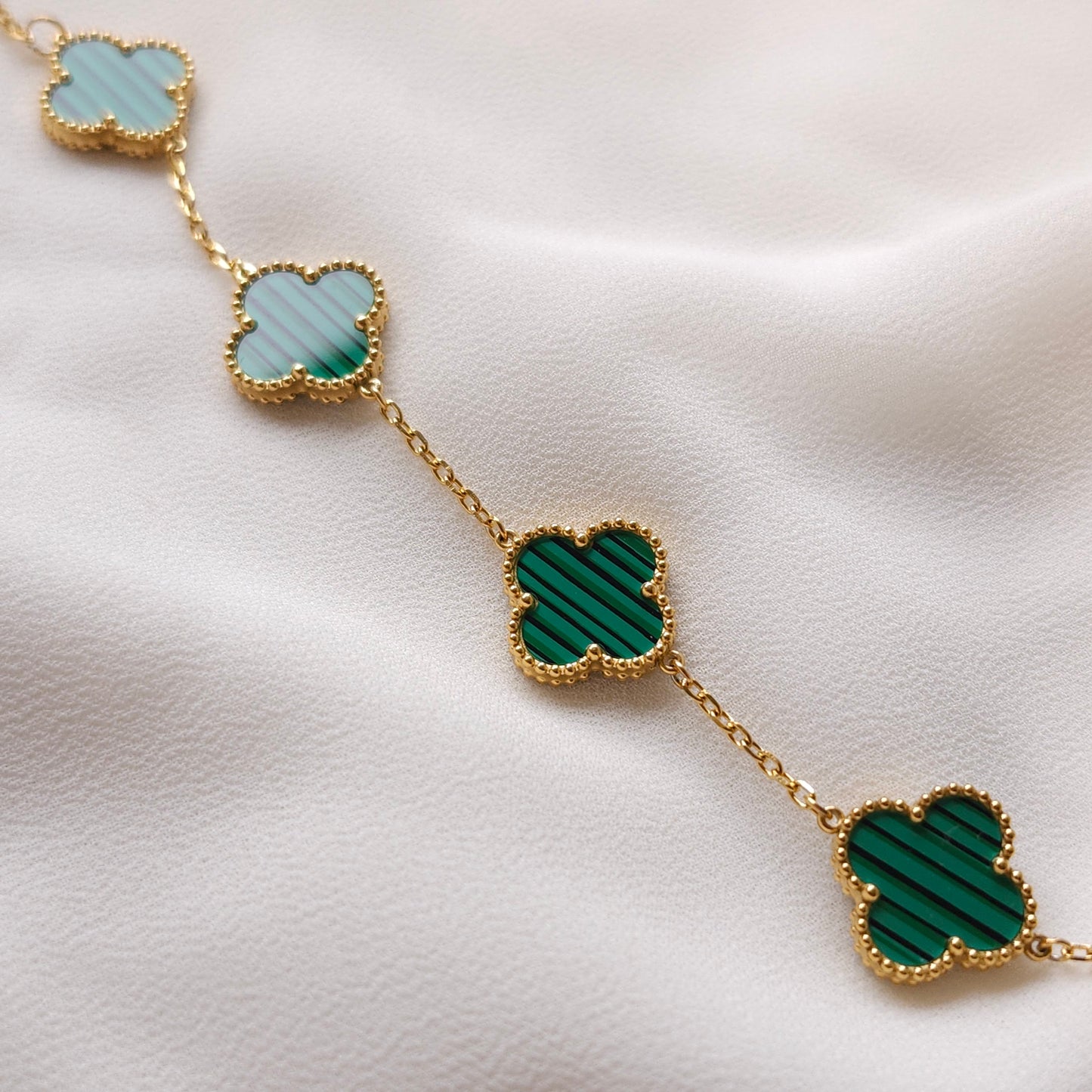 Green Striped Clover Set