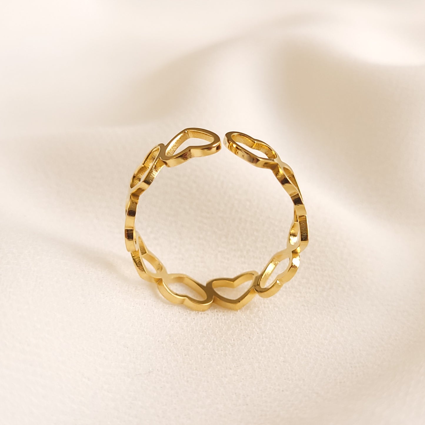 Circle of Hearts Ring