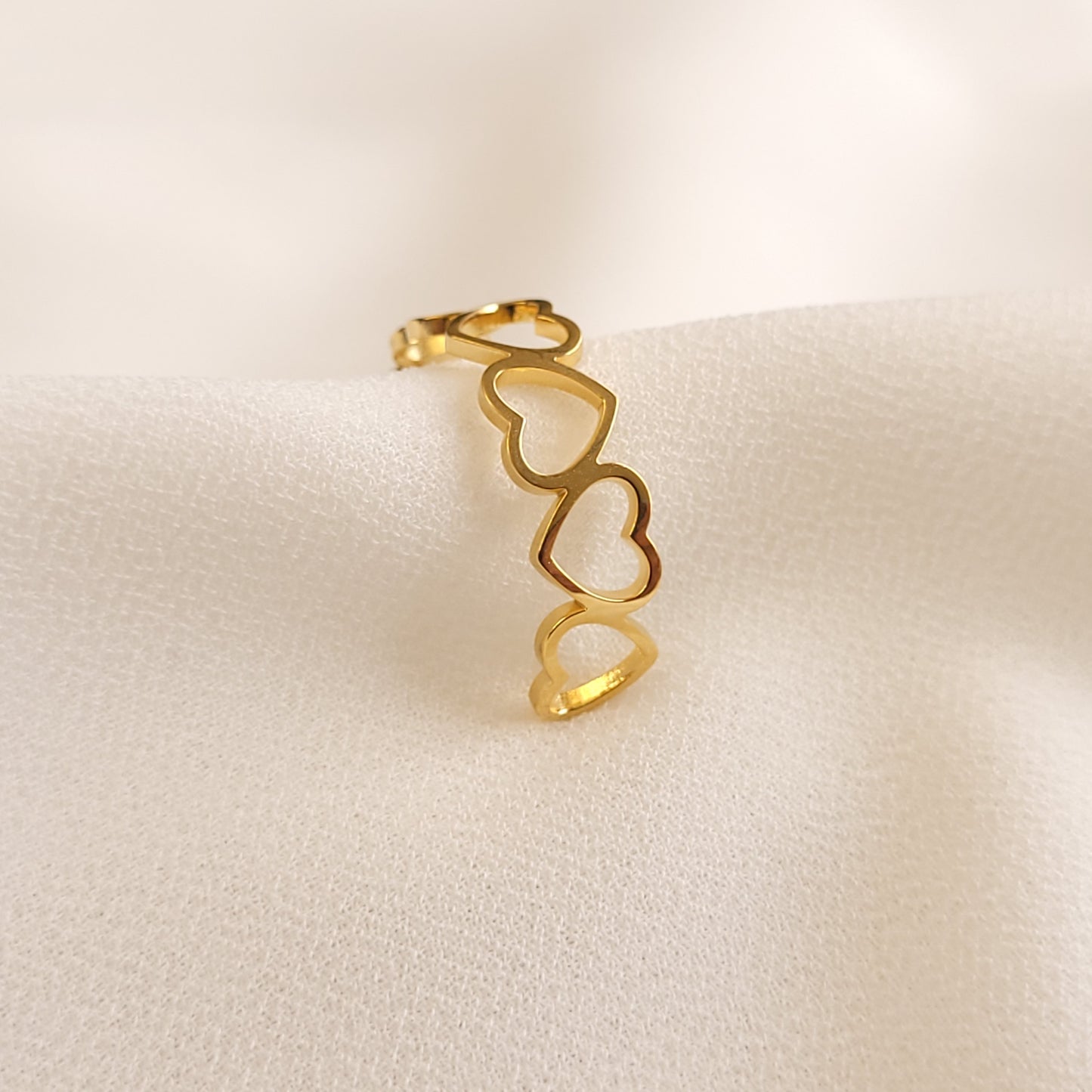 Circle of Hearts Ring
