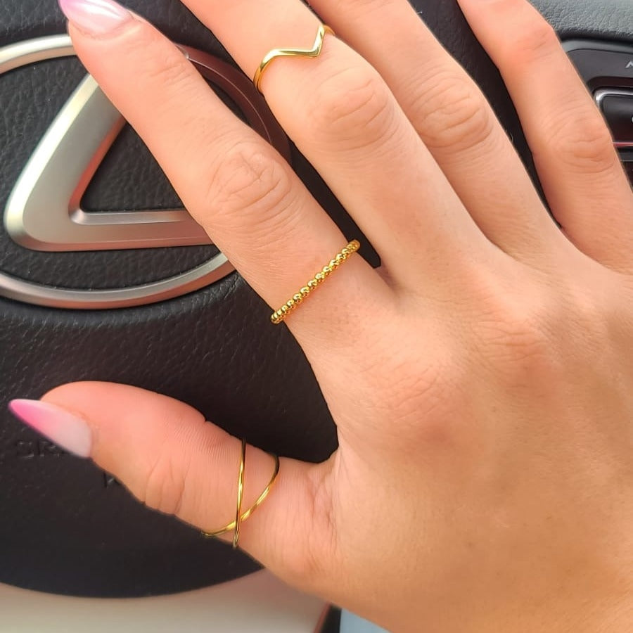 Dainty Criss Cross Ring