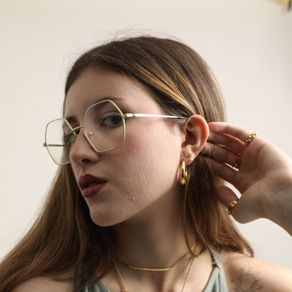 Boucles d'oreilles créoles audacieuses