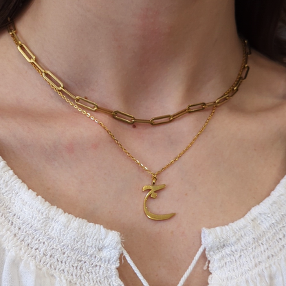 Collier initial arabe