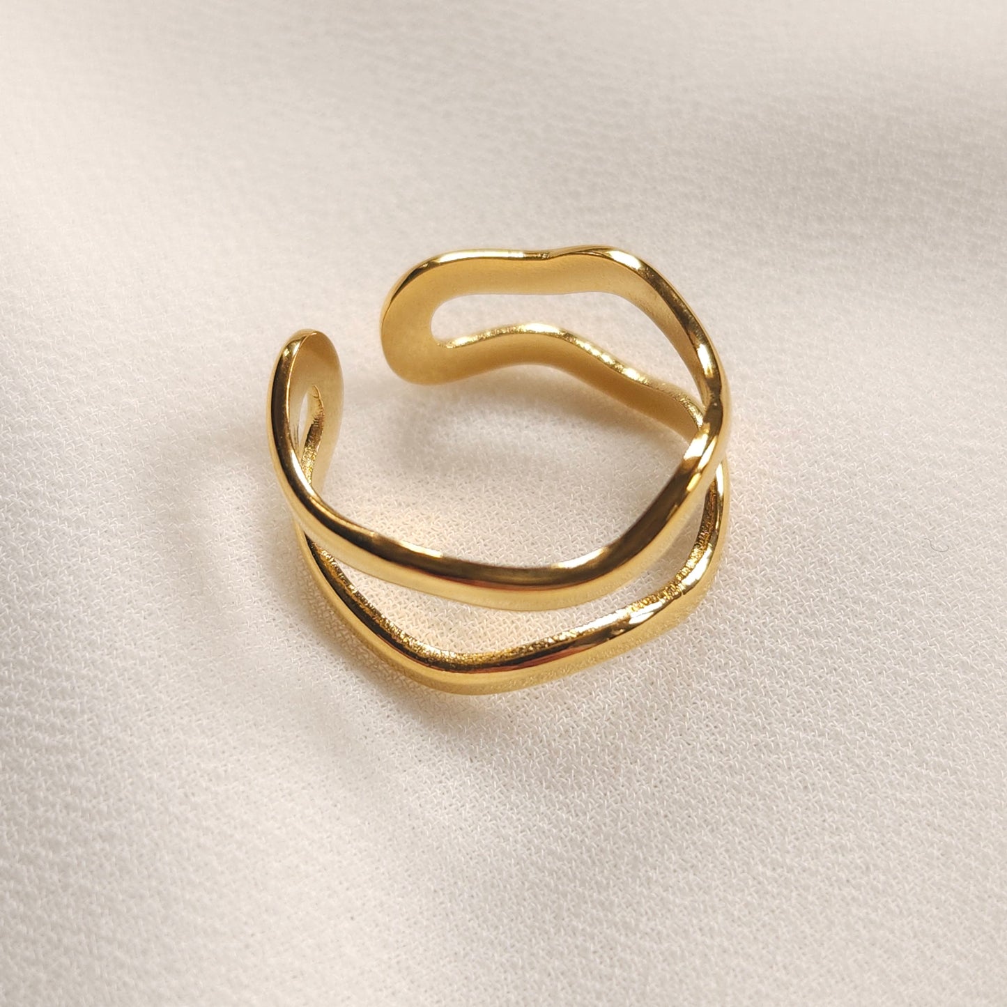Double Wave Ring