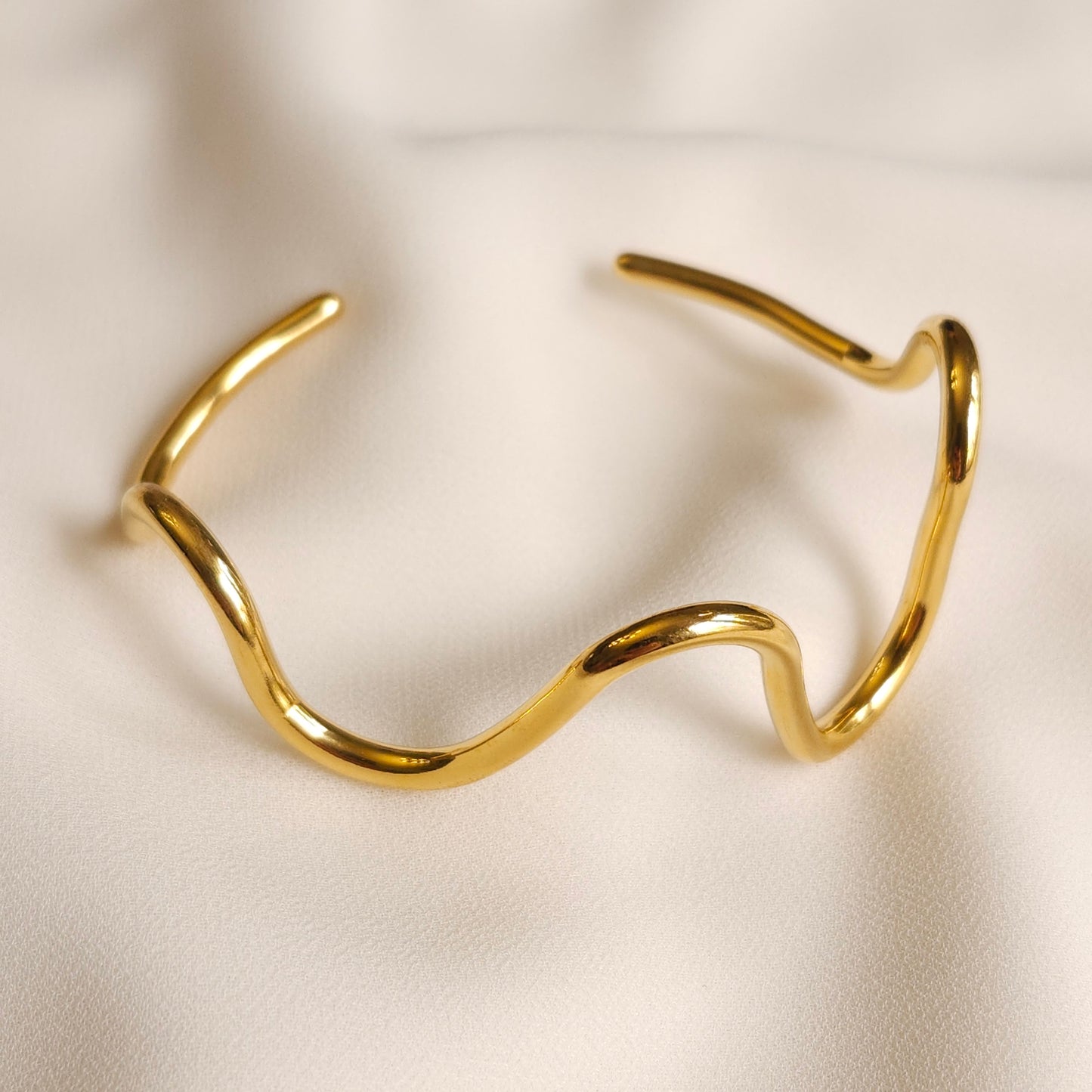 Wave Bangle