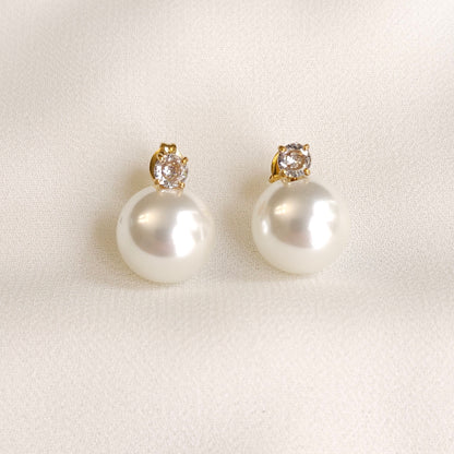 Boucles d'oreilles audacieuses en perles et cristaux