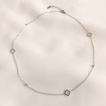 Collier trèfle délicat