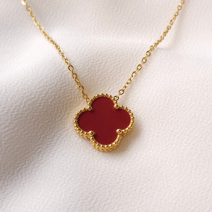 Clover Pendant Necklace