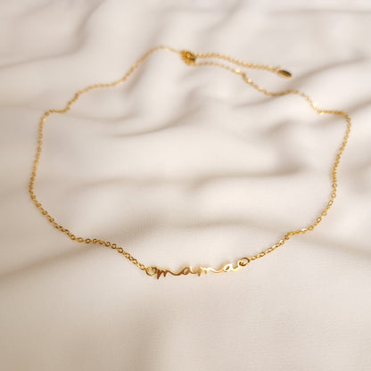 Collier Maman en écriture cursive