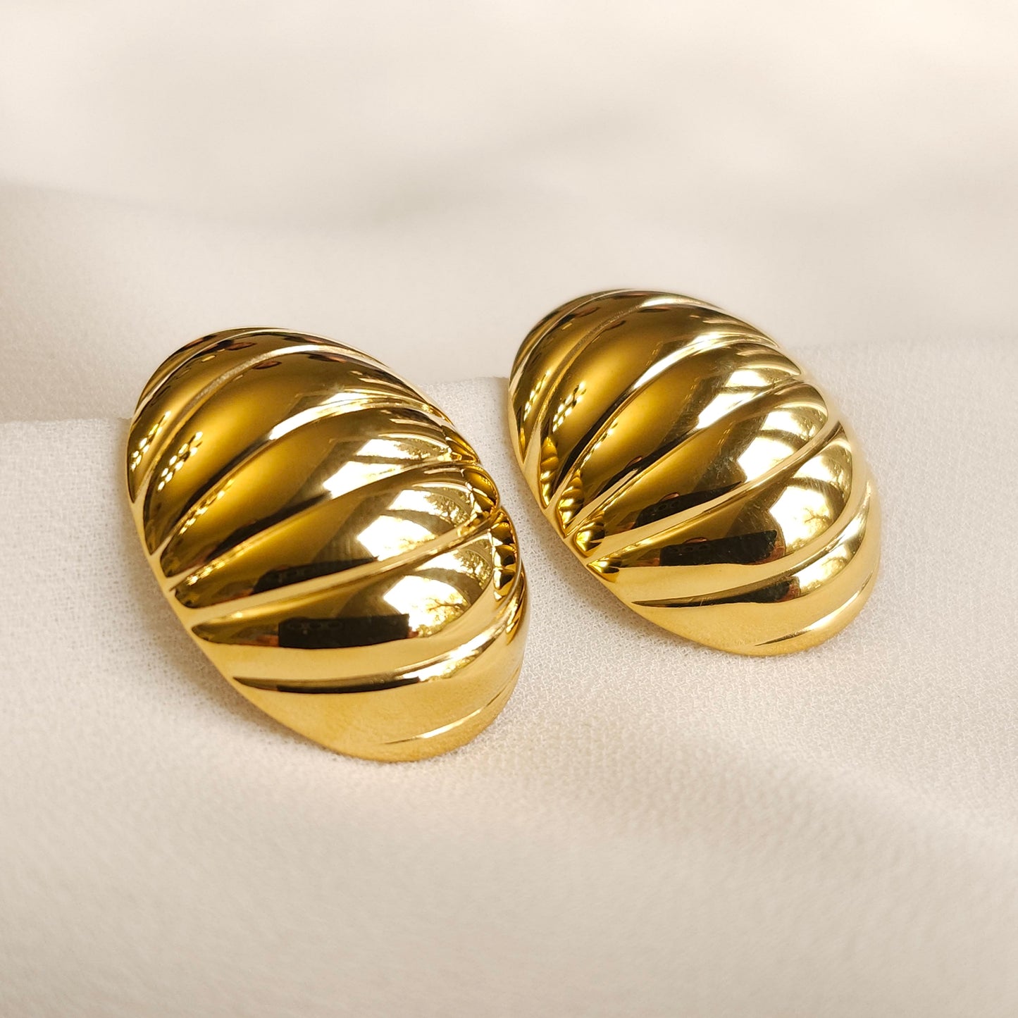 Bold Dome Earrings