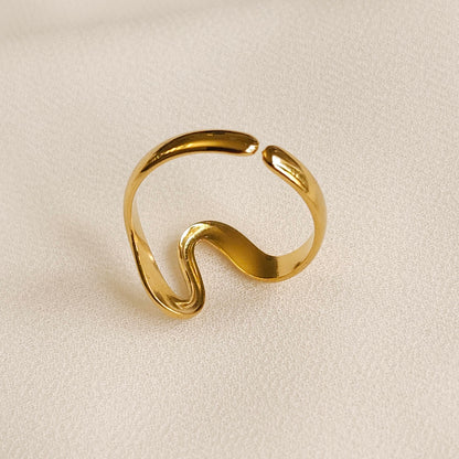 Bague Vague Minimaliste