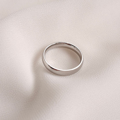 Essential Band Ring