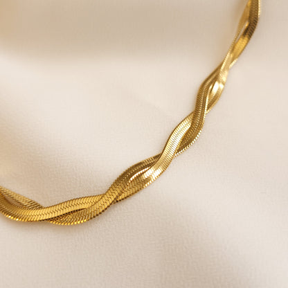 Collier chevrons tressés