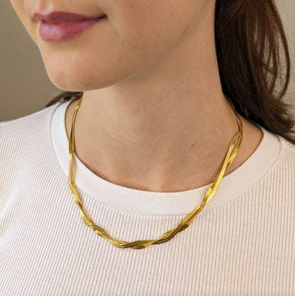 Collier chevrons tressés