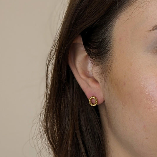 Twisted Circle Stud Earrings